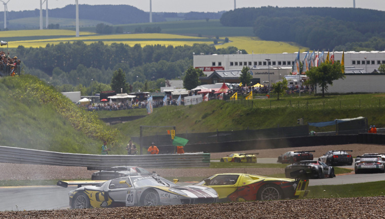 Ford GT Race Scene Picture